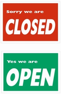 Open--Closed-Sign-Red--Green